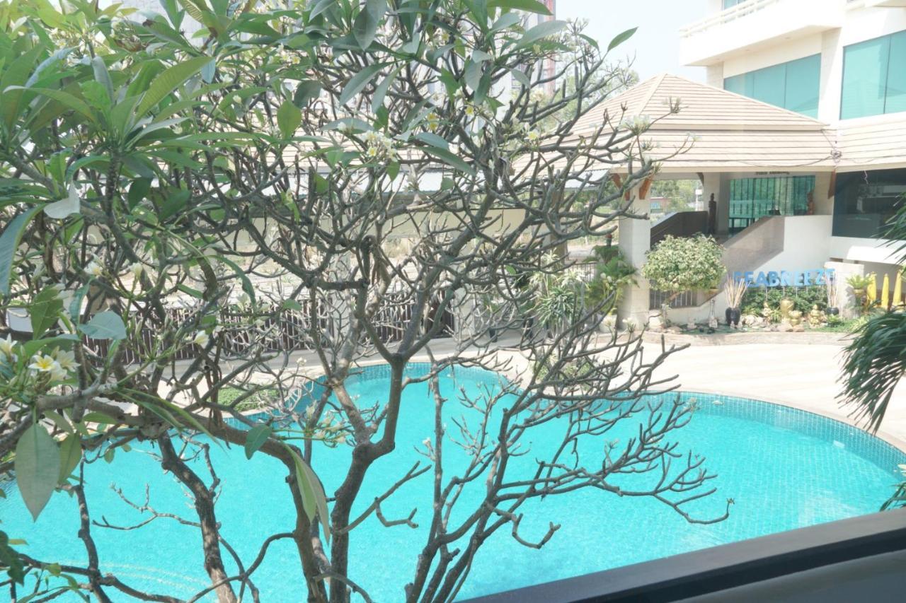Sea Breeze Jomtien Resort Pattaya Exterior foto