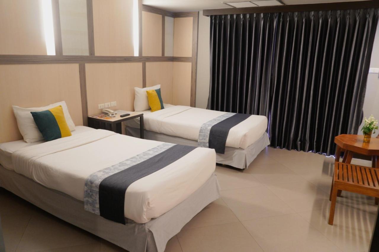 Sea Breeze Jomtien Resort Pattaya Exterior foto