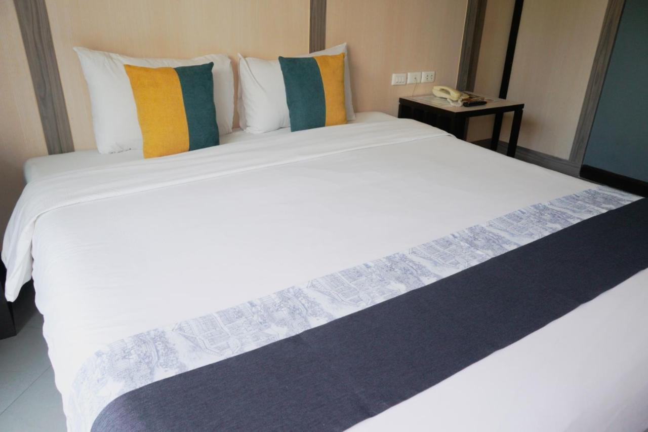 Sea Breeze Jomtien Resort Pattaya Exterior foto